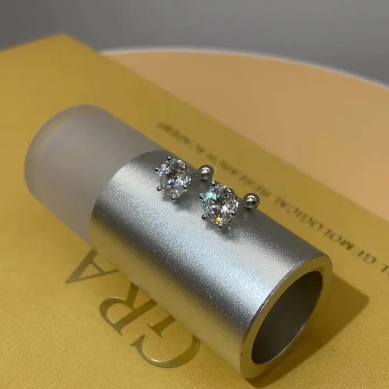 0.3-2CT Moissanite Earrings 925 Sterling Silver Round Cut Stud Earrings Piercing Earrings for Men and Women Fine Jewelry