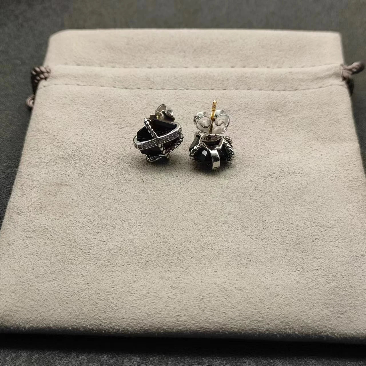 2025 New High-Quality Christmas Elegant and Simple Hexagonal Diamond Stud Earrings and Necklace Set - Valentine's Day Gift