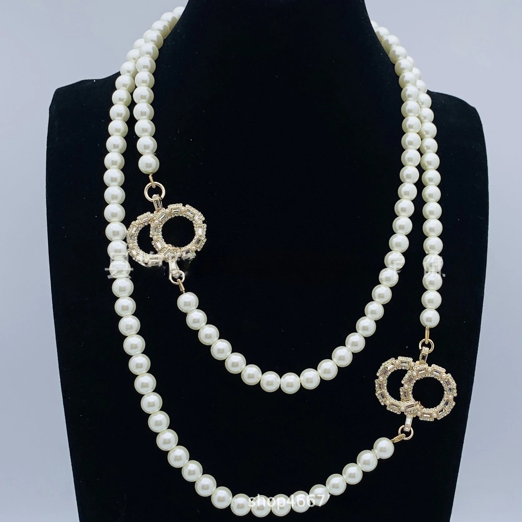 Hot 2025 New Pearl Luxury Necklace Letters Romantic Love Pendant Shows Sweet Breath Suitable for Gifts